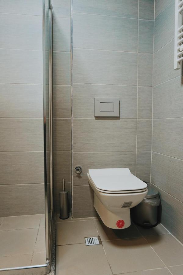 Merdz Spa & Fitness Sky Apartment Скоп'є Екстер'єр фото